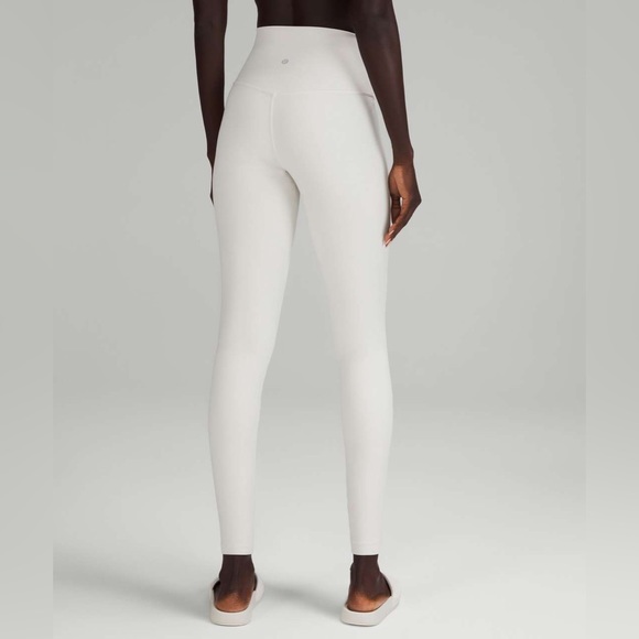 FEW LEFT*** NWT RARE Lululemon Align High-Rise Pants 25” in Bone size 4 - Picture 7 of 10